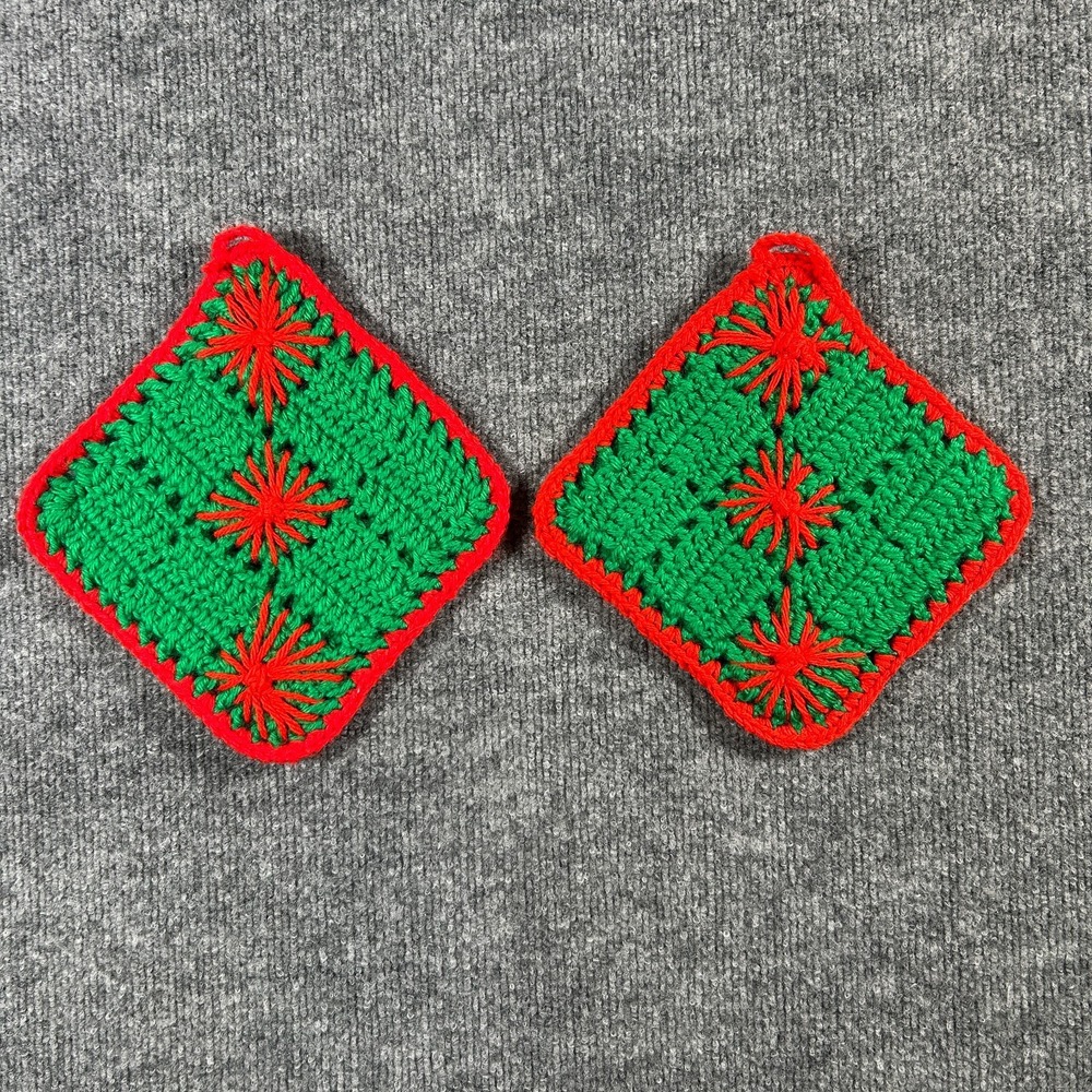 Grandmacore Hand Crocheted Pot Holder Set Hot Pad Red Green Stars Christmas VTG